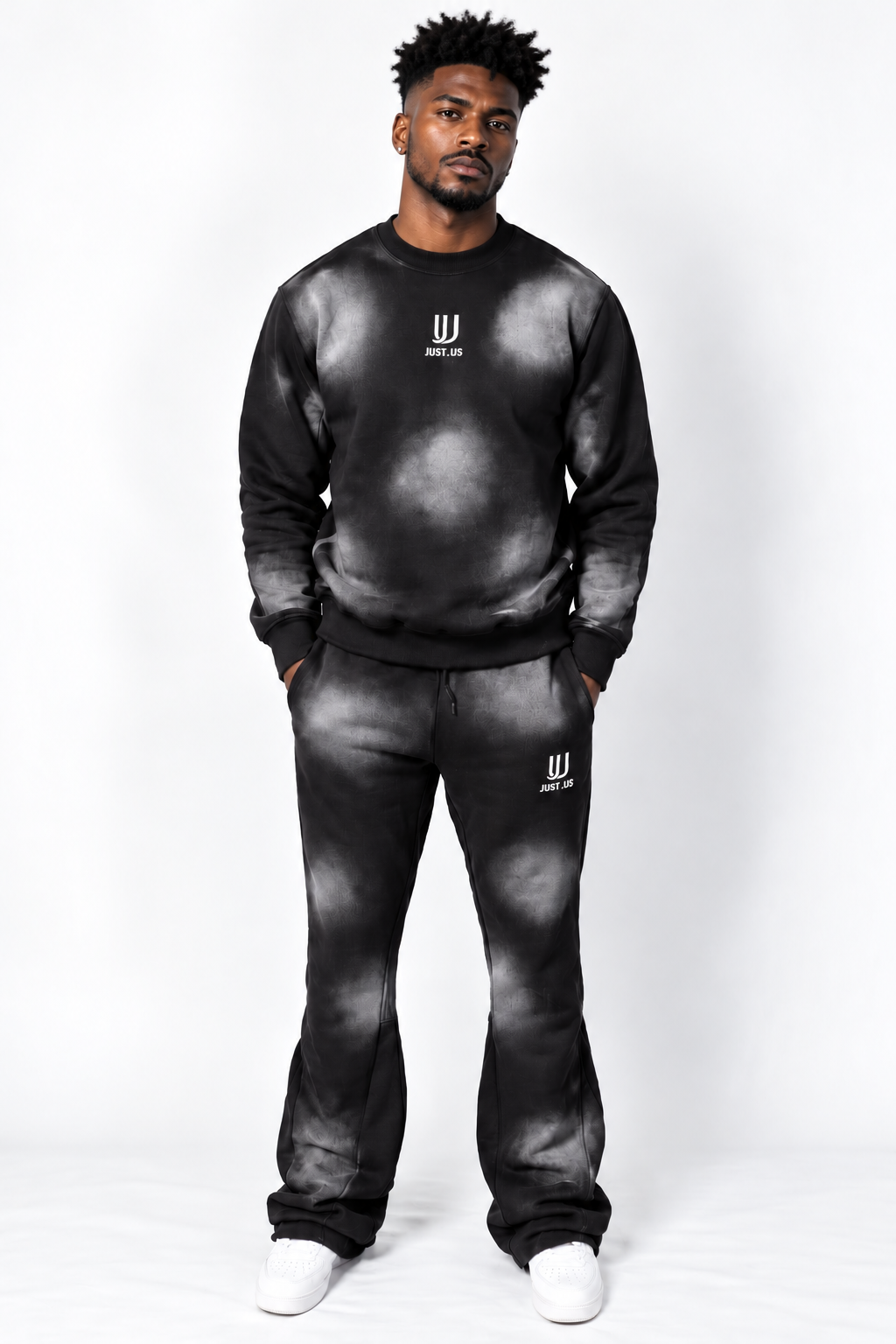 Classic Crew With Flares spray