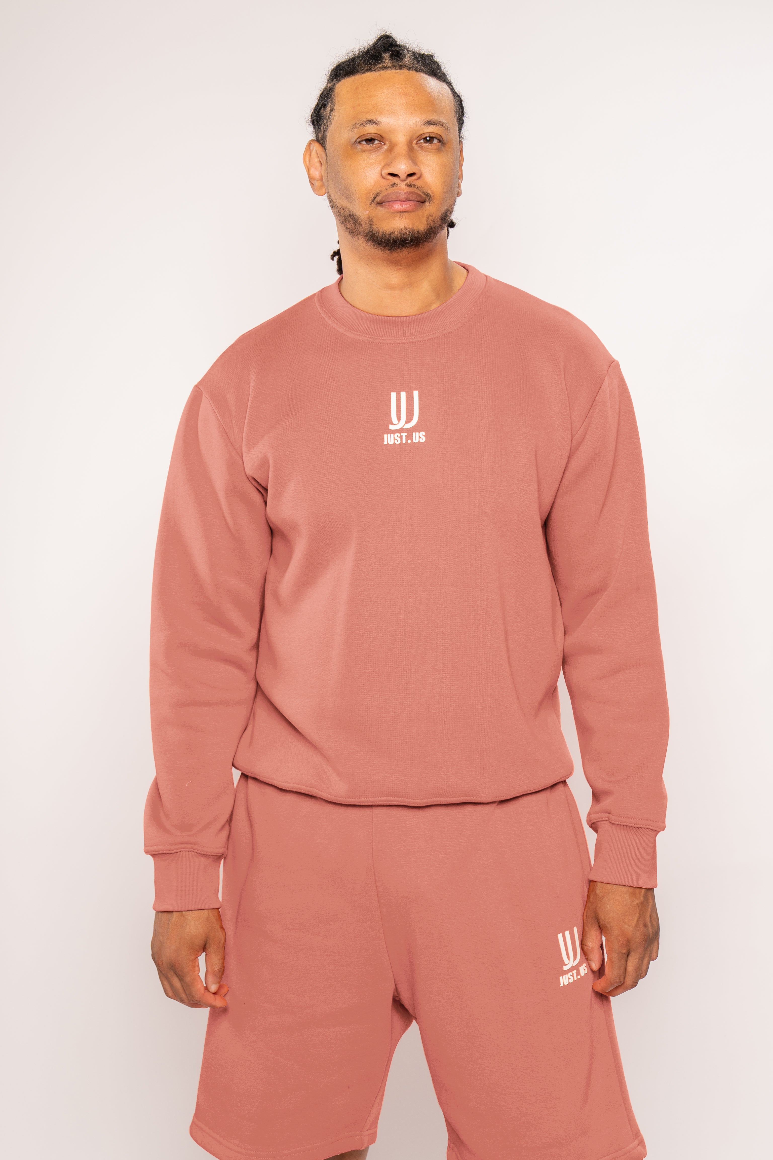 Men’s Shorts + Sweatshirt Set – Comfort Meets Style