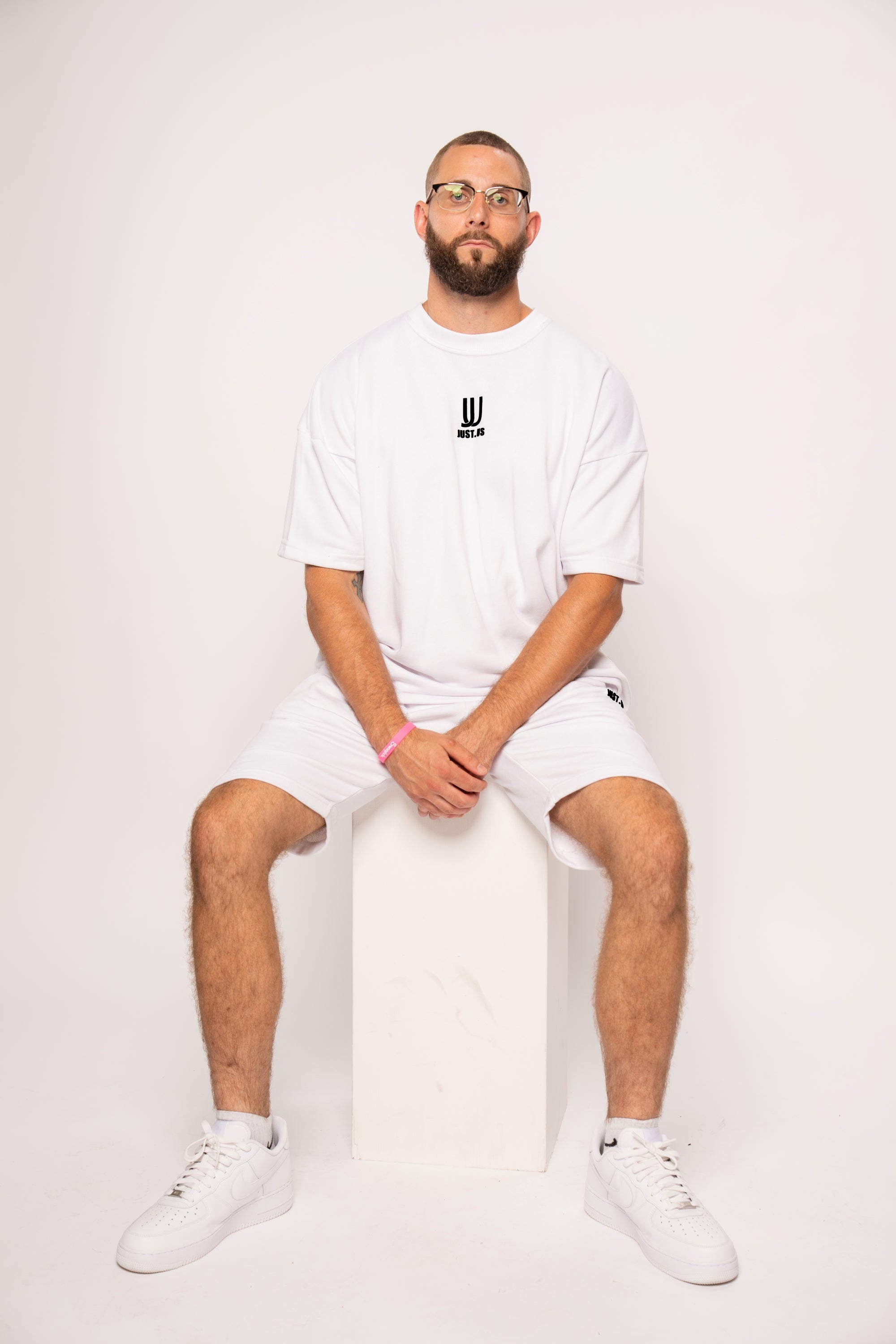 Men’s Drop Shoulder Shirt + Shorts – Just.us