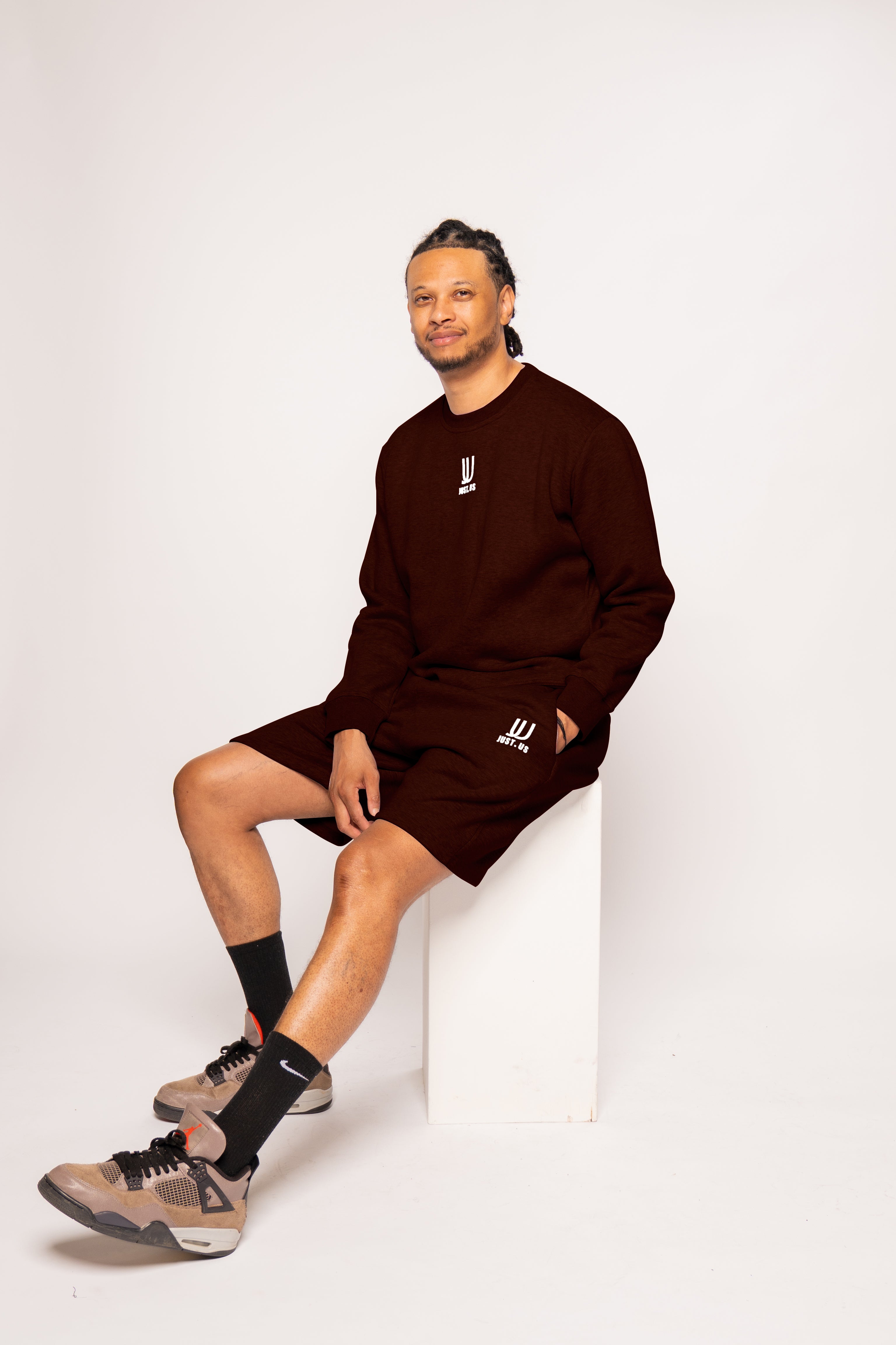 Men’s Shorts + Sweatshirt Set – Comfort Meets Style