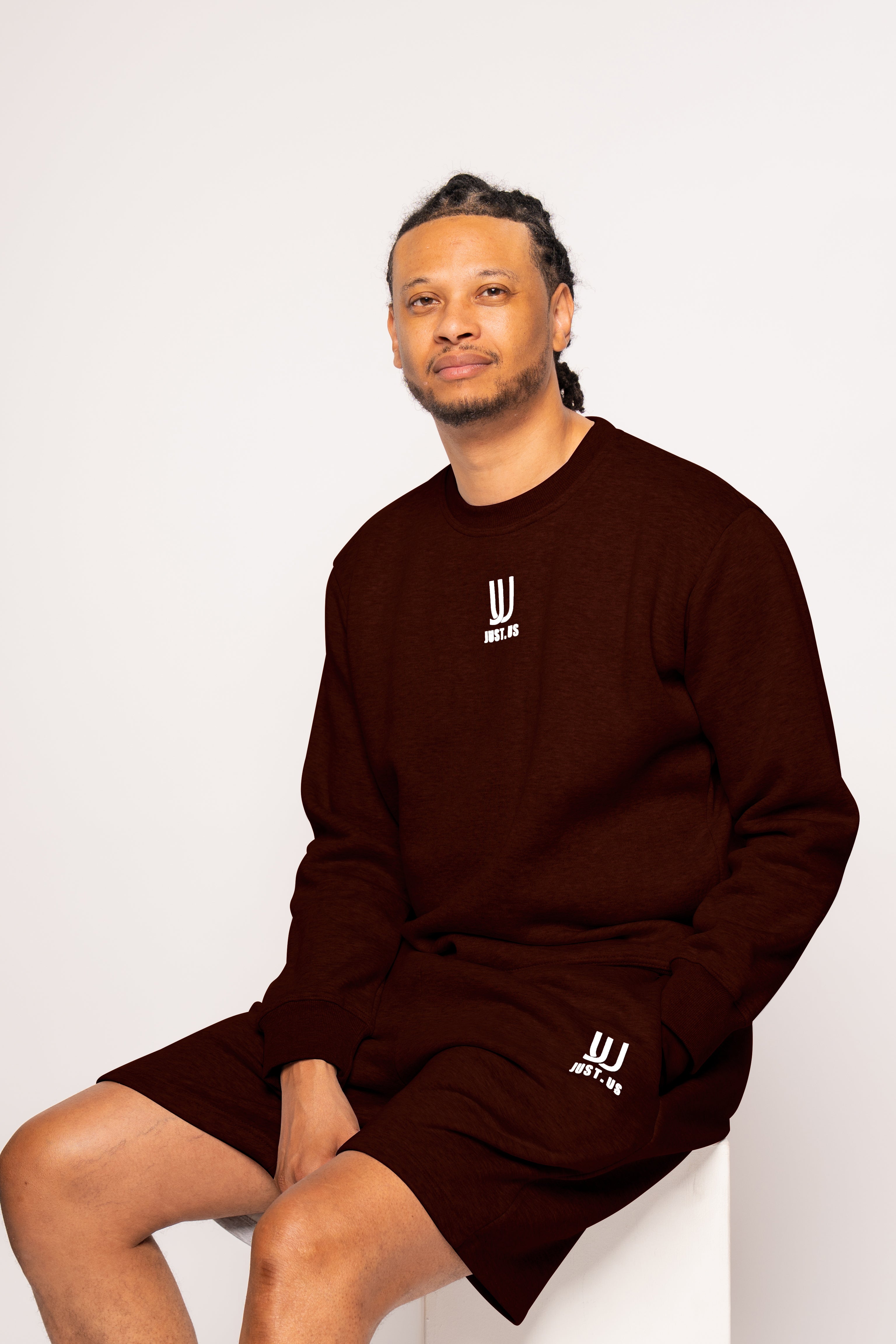 Men’s Shorts + Sweatshirt Set – Comfort Meets Style