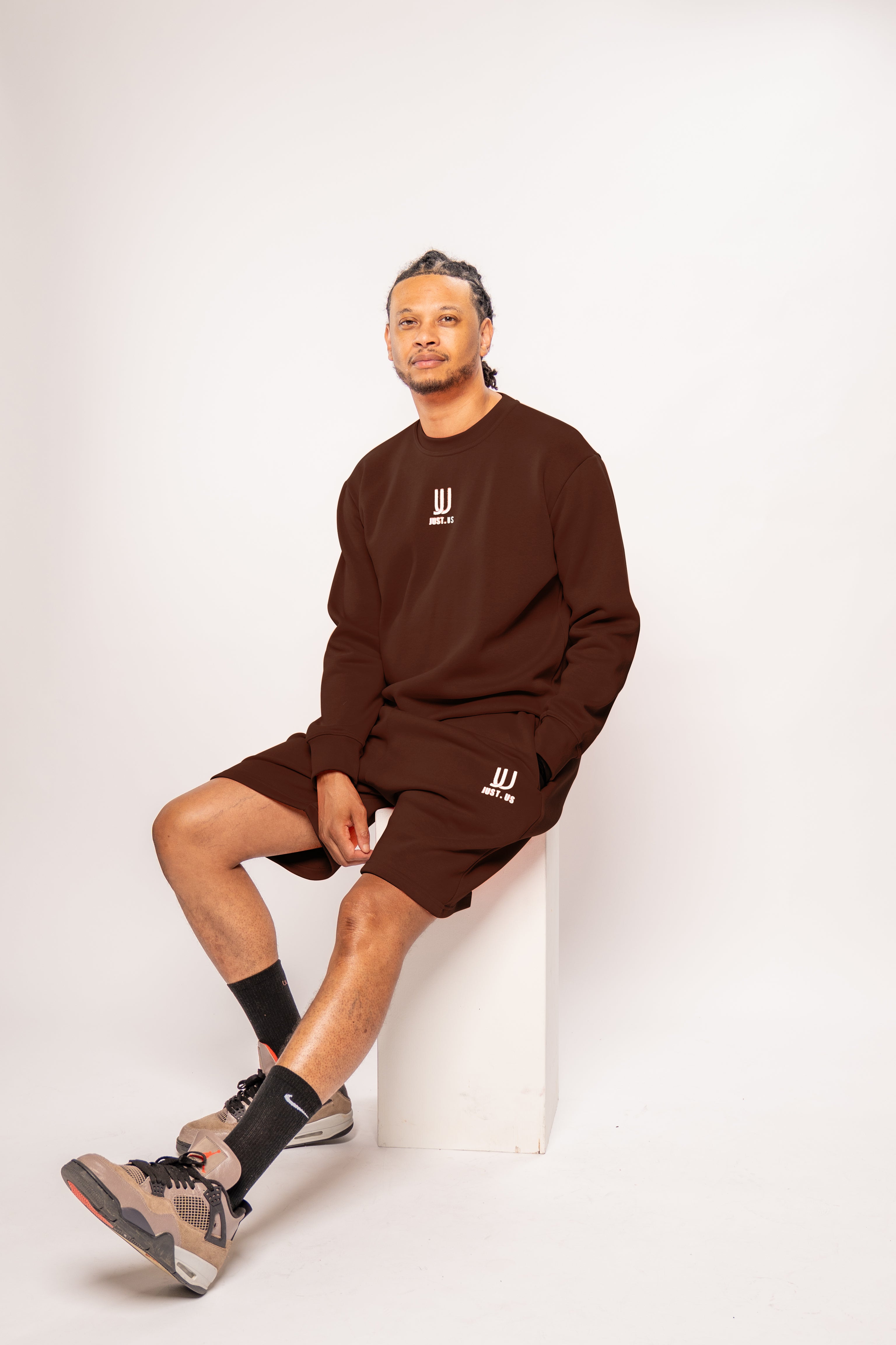 Men’s Shorts + Sweatshirt Set – Comfort Meets Style