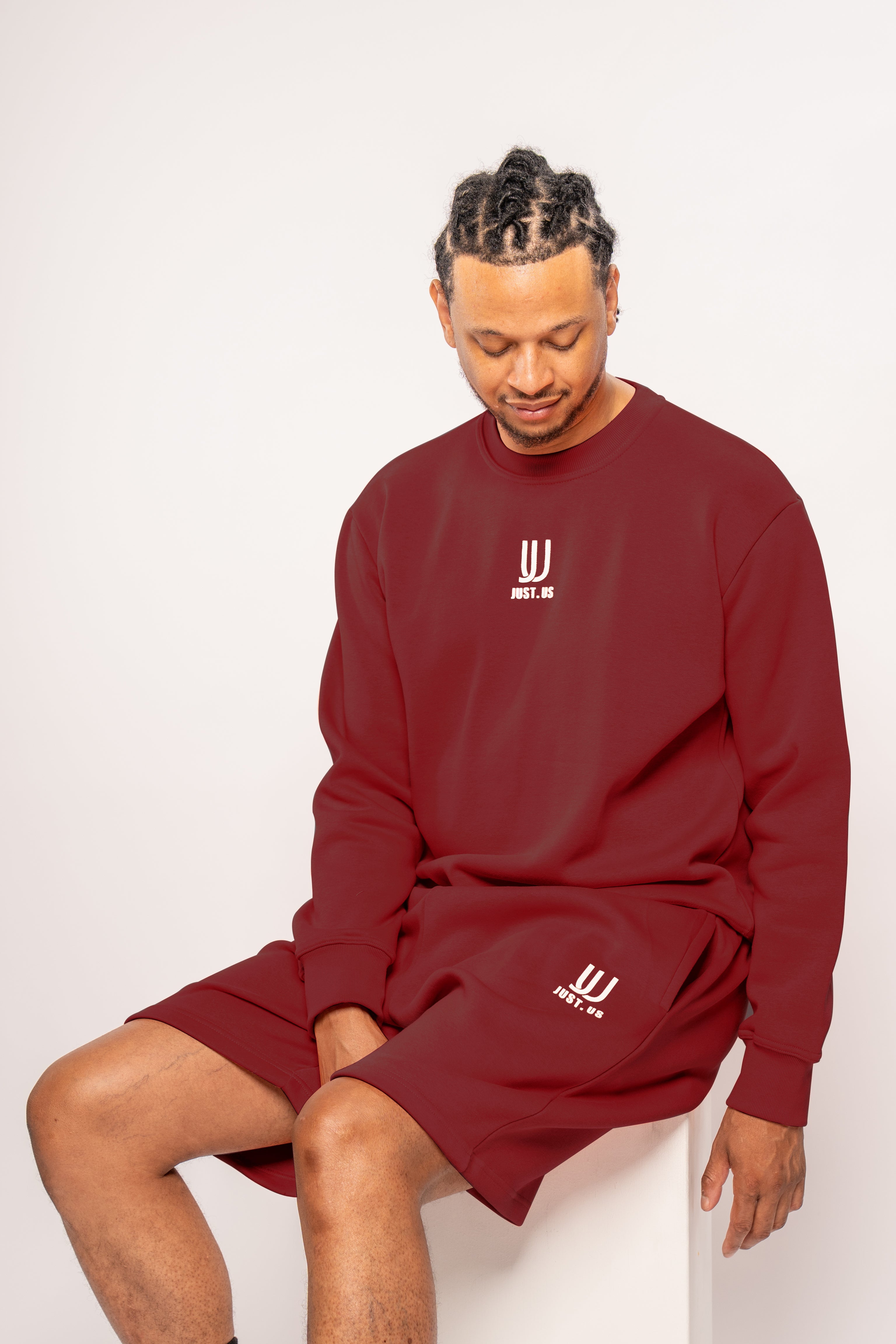 Men’s Shorts + Sweatshirt Set – Comfort Meets Style