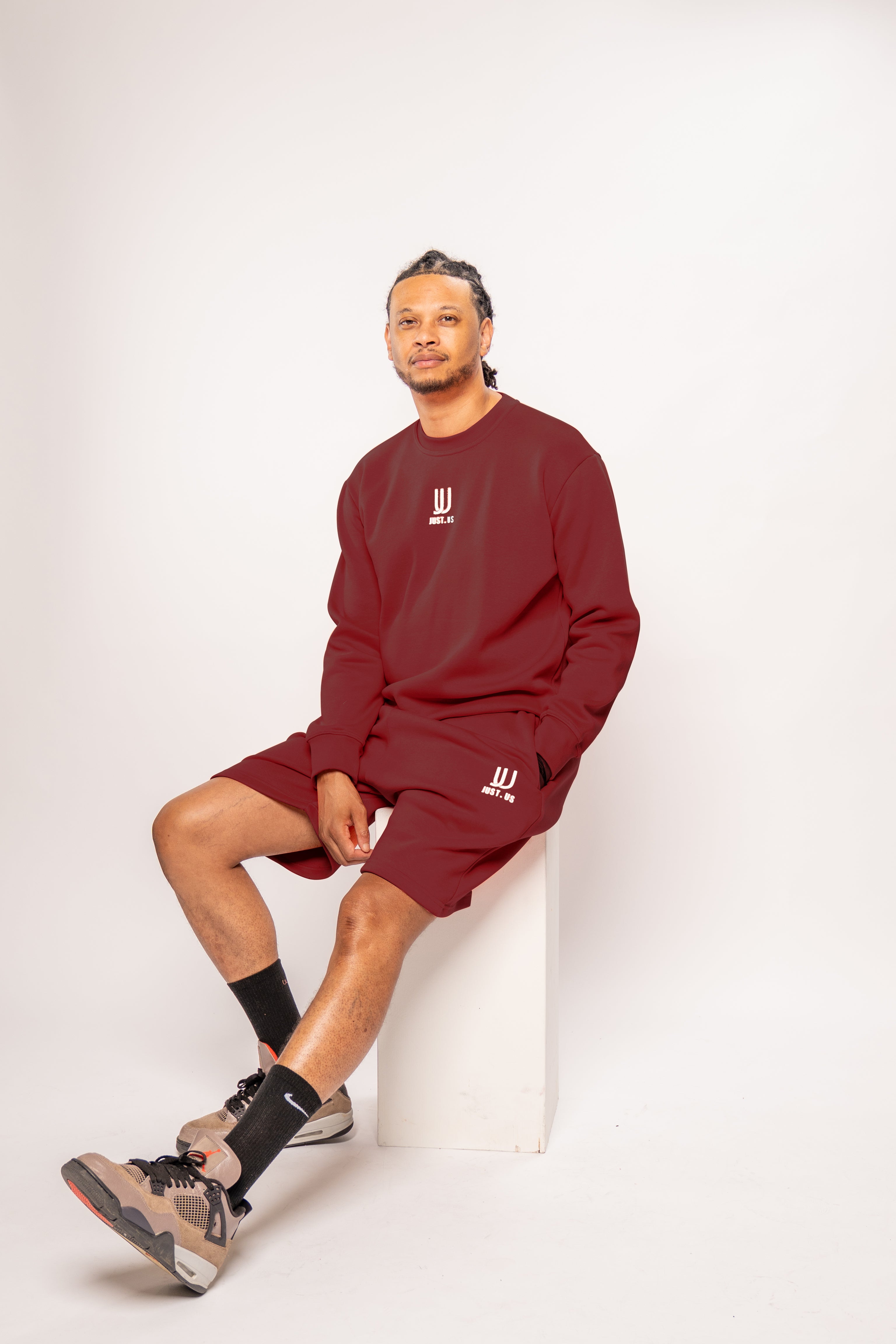 Men’s Shorts + Sweatshirt Set – Comfort Meets Style