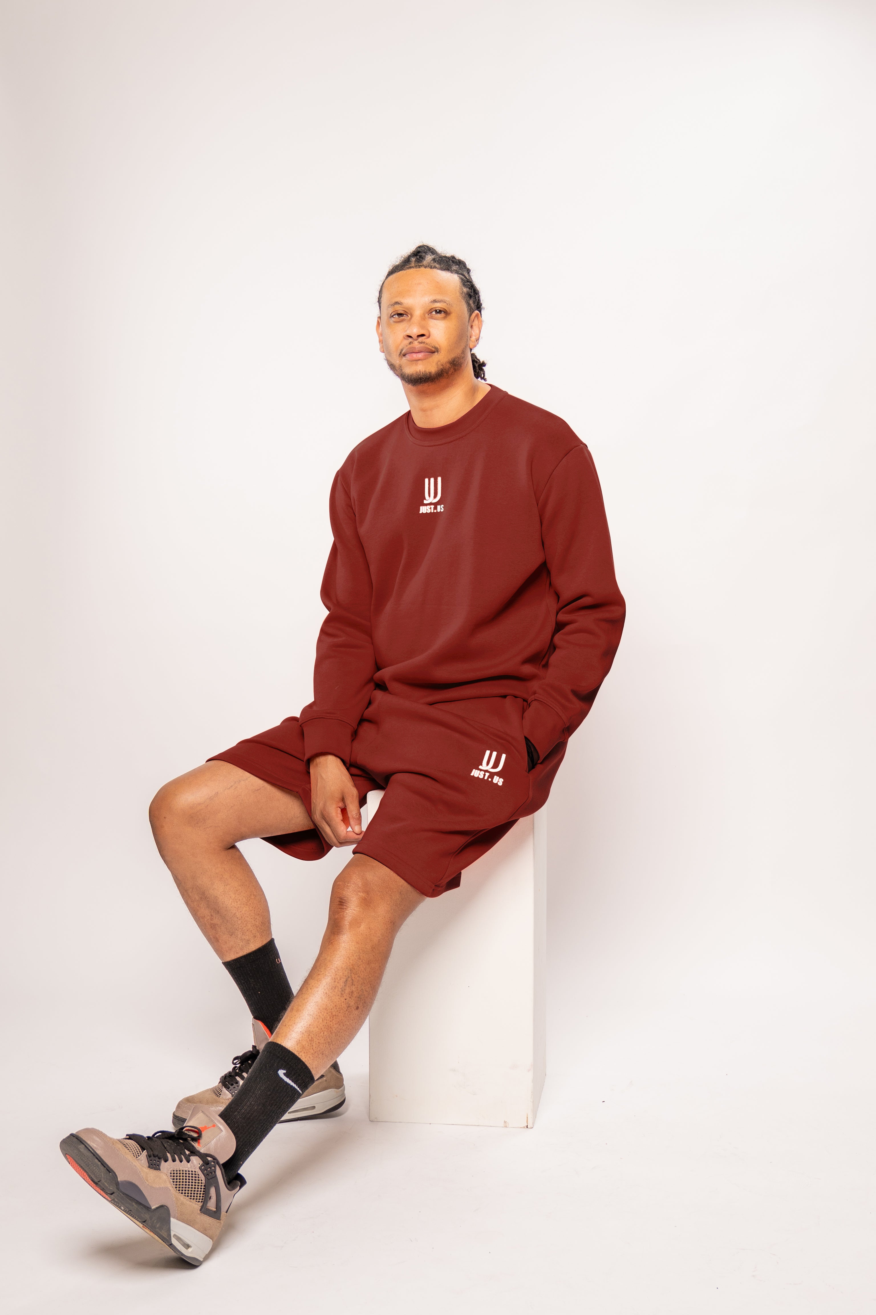 Men’s Shorts + Sweatshirt Set – Comfort Meets Style