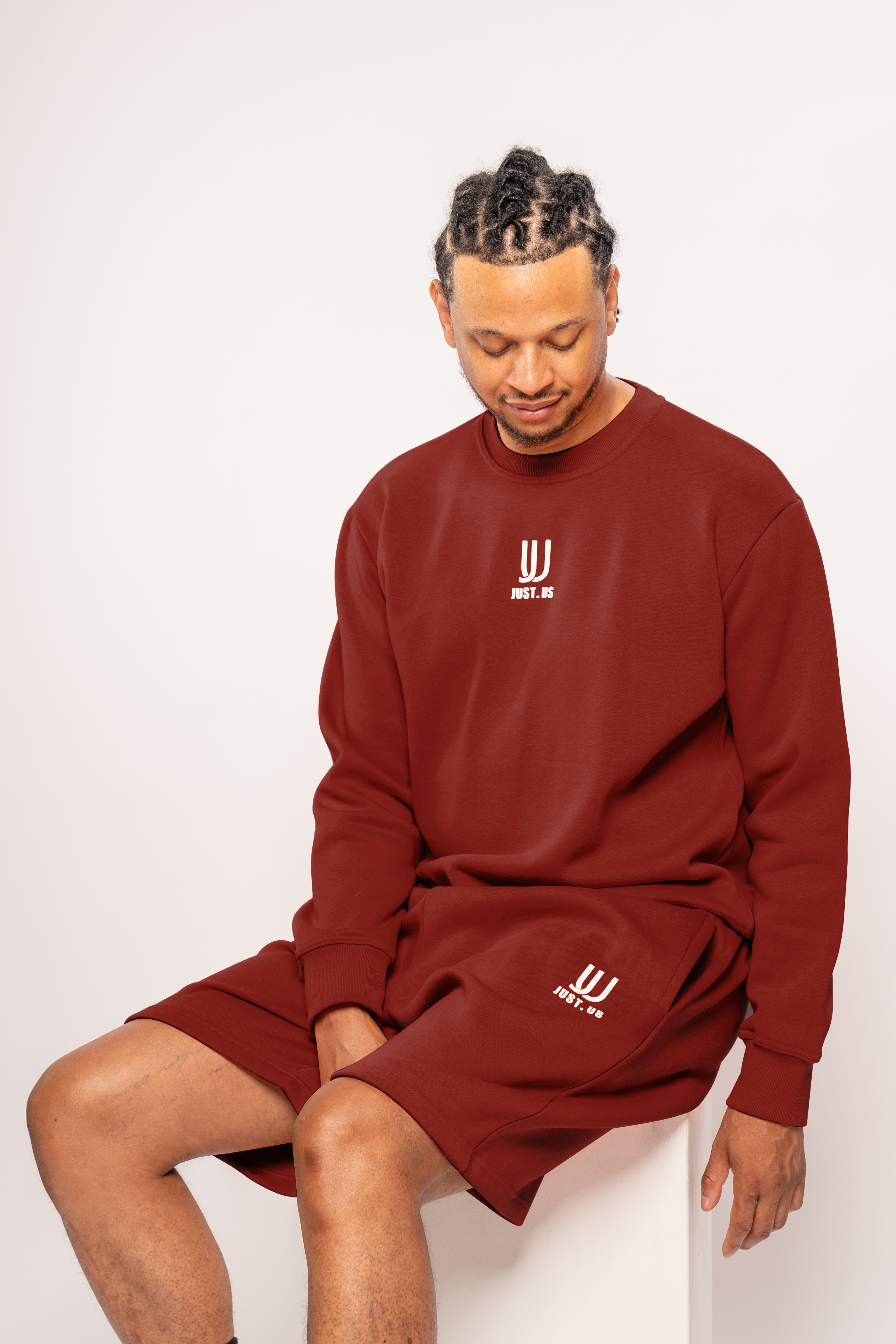 Men’s Shorts + Sweatshirt Set – Comfort Meets Style