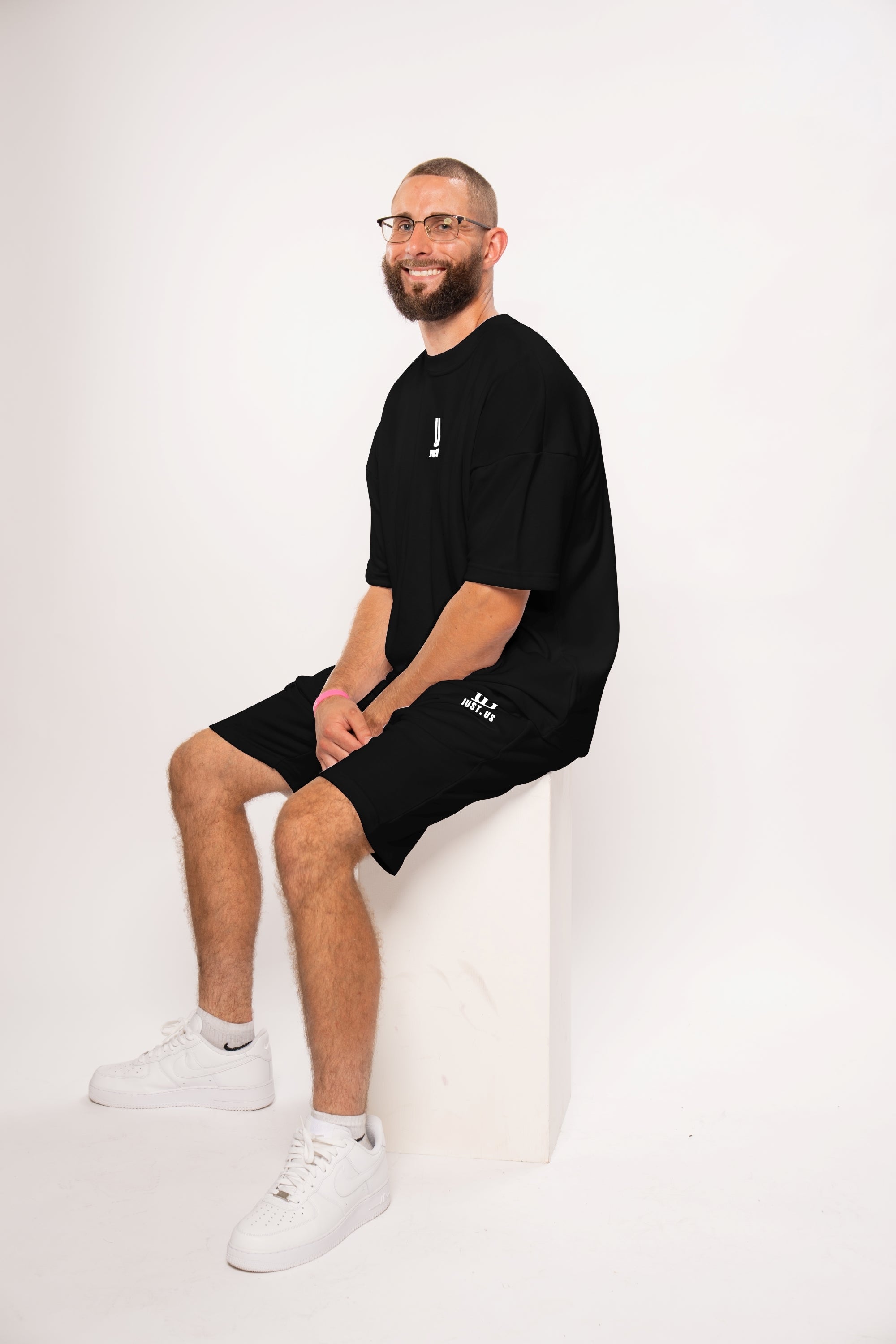Men’s Drop Shoulder Shirt + Shorts – Just.us