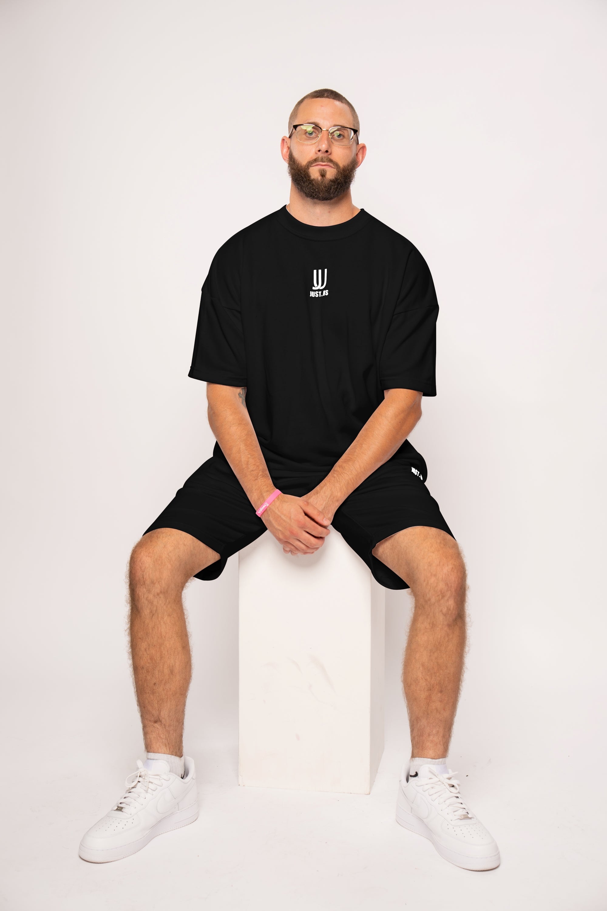 Men’s Drop Shoulder Shirt + Shorts – Just.us