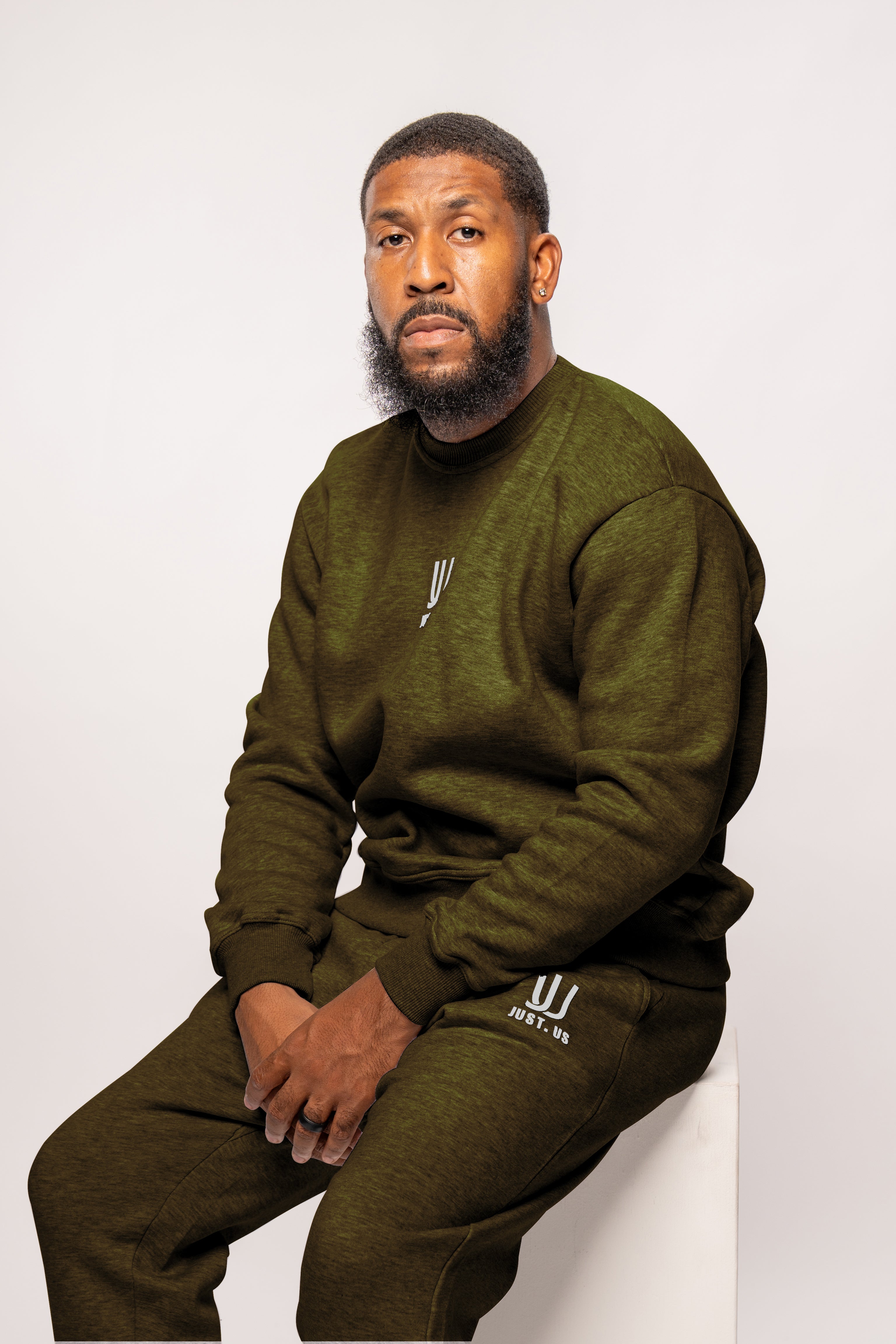 Men’s Tracksuit – Everyday Performance, Effortless Style
