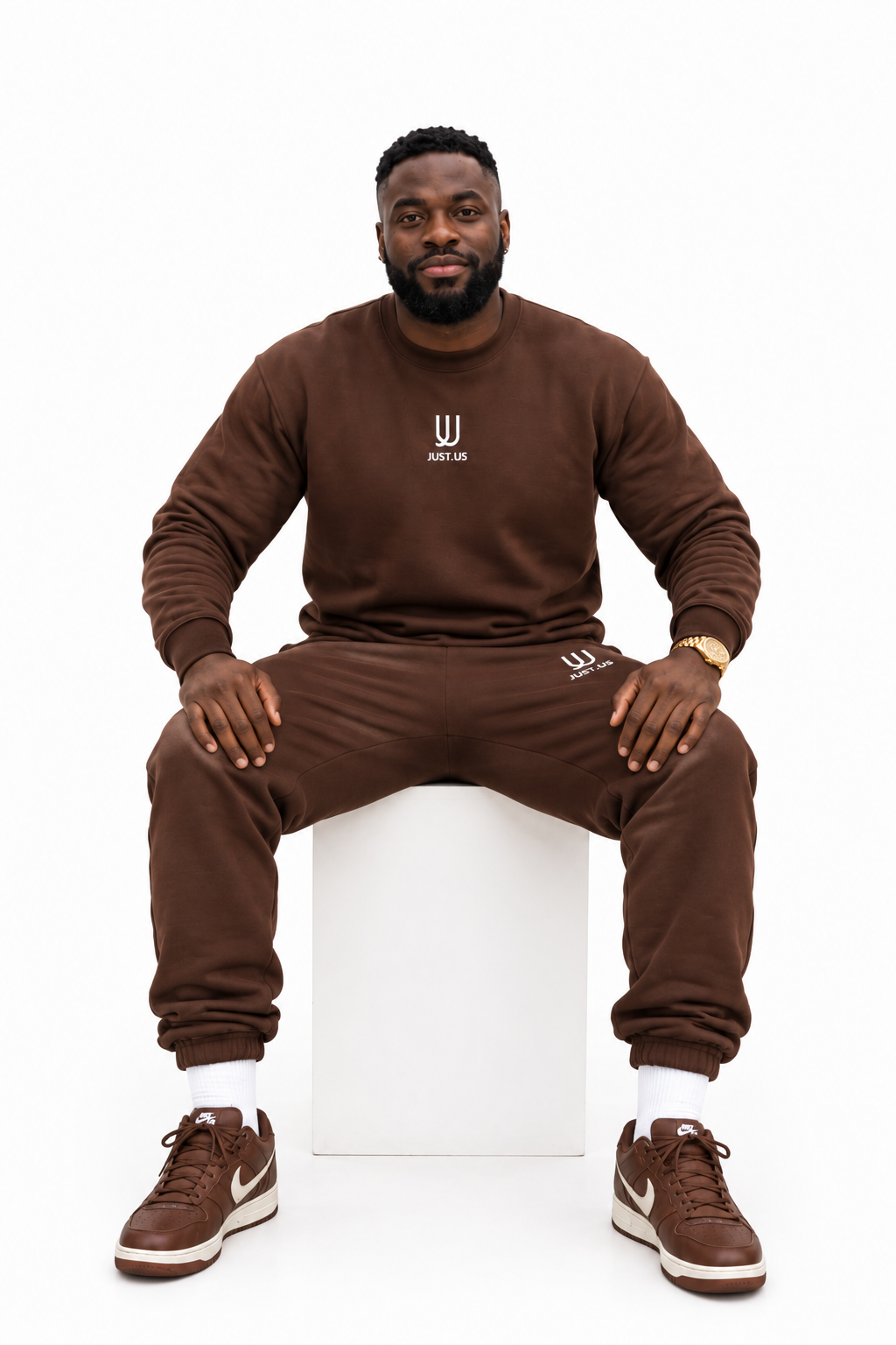 Classic Crew Neck Sweater with Joggers Comfort Meets Style