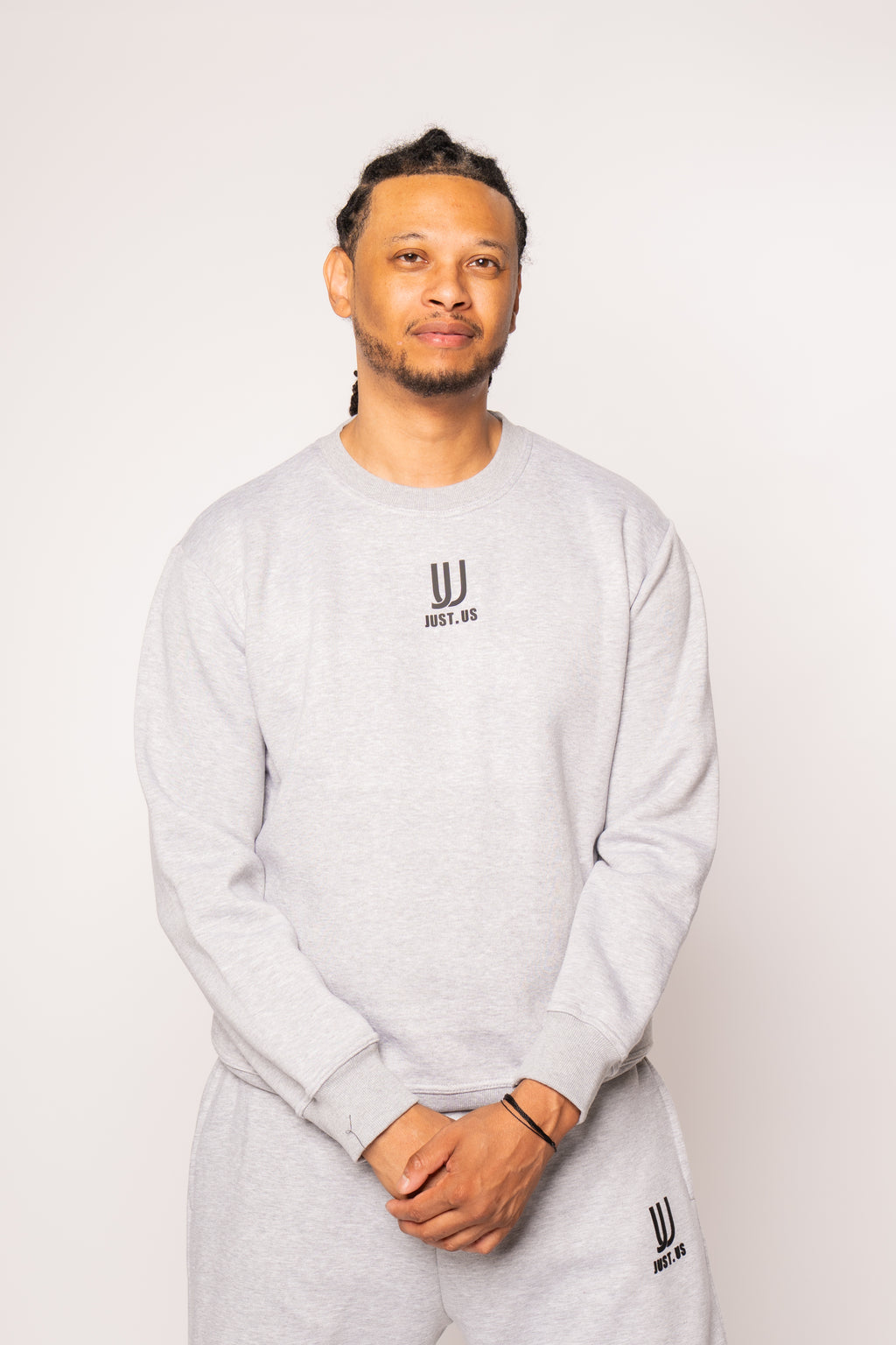 Men’s Shorts + Sweatshirt Set – Comfort Meets Style