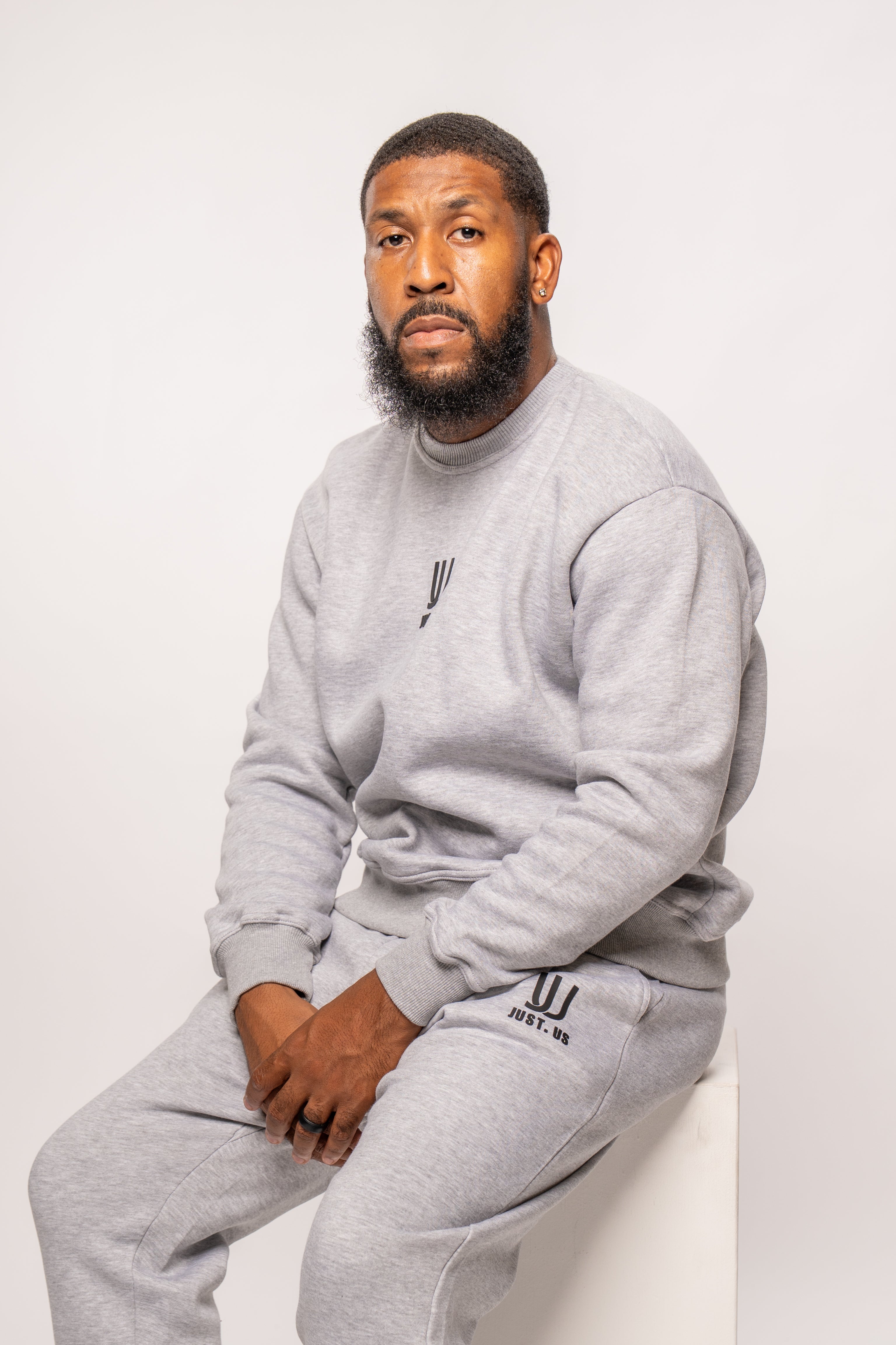 Men’s Tracksuit – Everyday Performance, Effortless Style