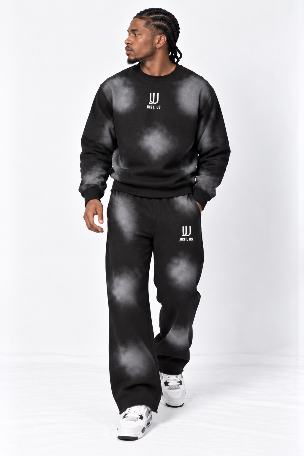 Classic Crew With Flares spray