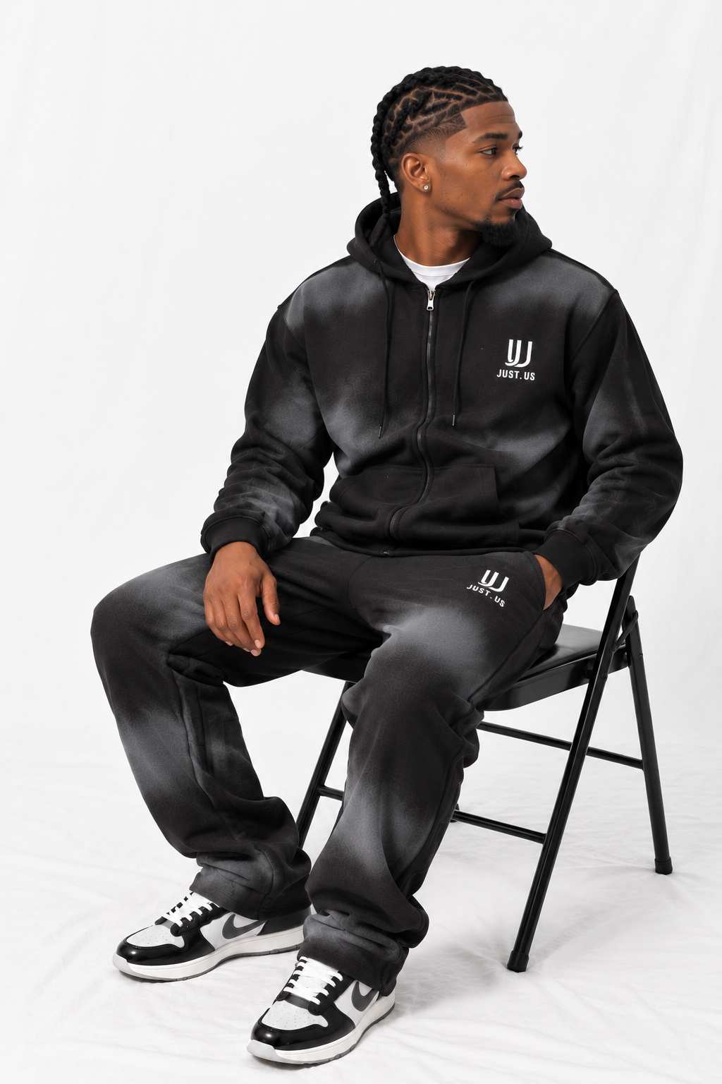 Classic Hoodie with Flares SPRAY – Comfort Meets Style