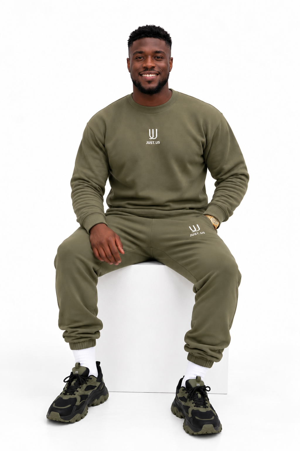 Classic Crew Neck Sweater with Joggers Comfort Meets Style