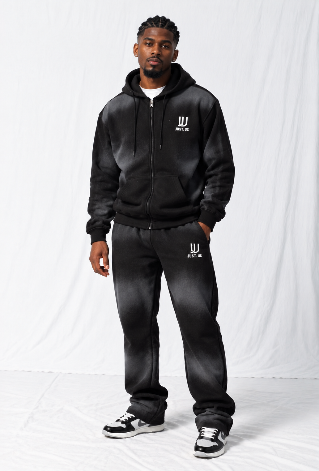 Classic Hoodie with Flares SPRAY – Comfort Meets Style